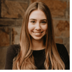 Natalie Wojcik, 30 Under 30 Changemaker